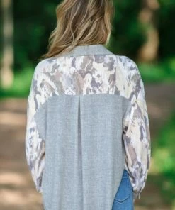 SOL RHR Mocha And Tan Aztec Print Knit Shacket