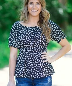 Staccato Tops Black And White Floral Print Puff Sleeve Top