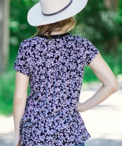 Sapphire Tops Black And White Ditsy Floral V-Neck Top