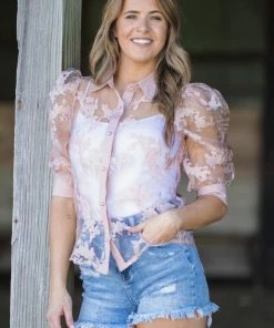 Haute Monde Dusty Rose Floral Lace Applique Puff Sleeve Top