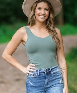 Yelete Sage Reversible Seamless Tank Top Tops