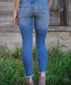 Cello Jeans Bottoms Cello Light Wash Mid Rise Cropped Skinny Jeans