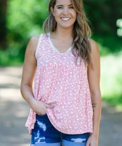 Lovely Melody Tops Coral And White Ditsy Floral Rib Knit Tank