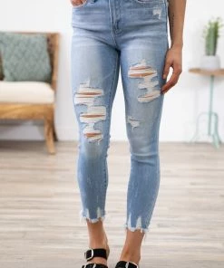 Zenana Light Wash Distressed Cropped Skinny Jeans