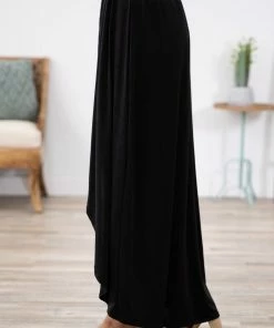 Blumin Apparel Black Hi Lo Skort