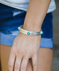 Isac Trading Silver Arrowhead And Turquoise Cuff Bracelet