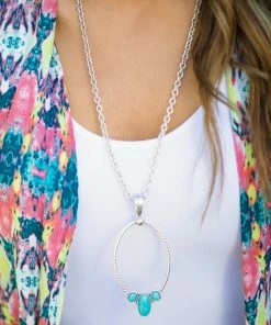 Isac Trading Silver Necklace With Turquoise Oval Pendant Accessories