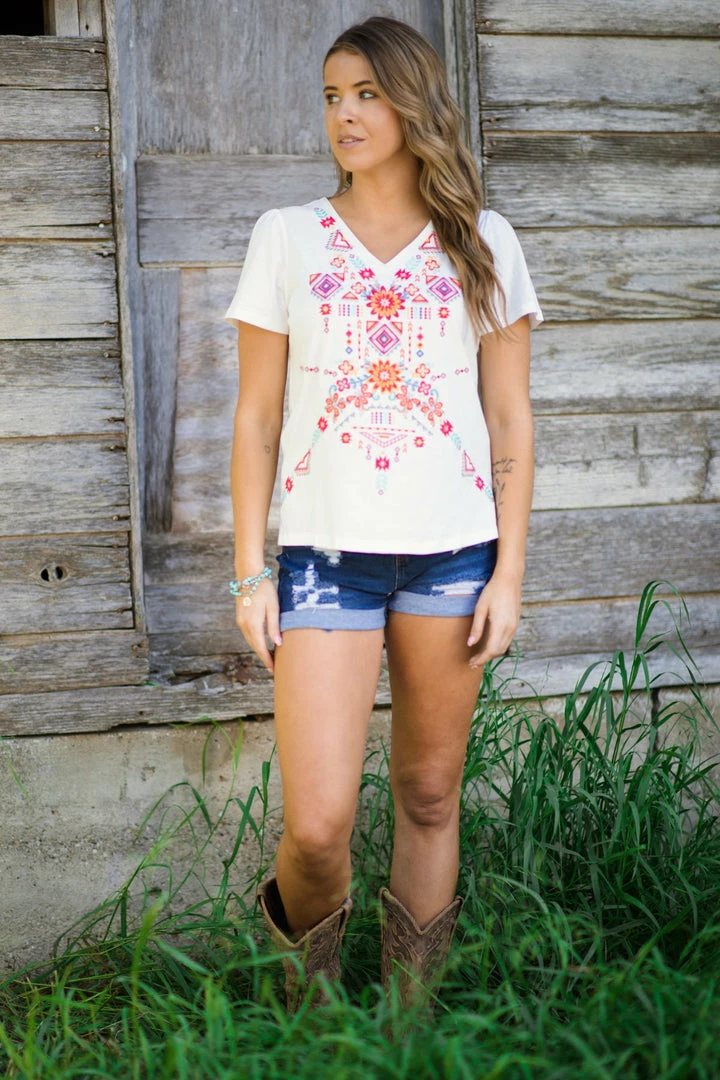 Andree By Unit White Multicolor Embroidered V-Neck Top Tops 4 Andree By Unit White Multicolor Embroidered V-Neck Top Tops