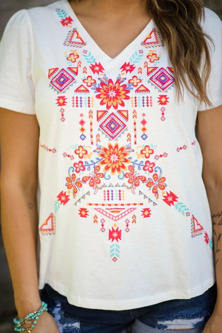 Andree By Unit White Multicolor Embroidered V-Neck Top Tops 5 Andree By Unit White Multicolor Embroidered V-Neck Top Tops