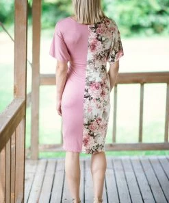 Beeson River Blush And Cream Floral Twisted Waist Dress 9 Beeson River Blush And Cream Floral Twisted Waist Dress