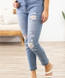 Hammer Collection Bottoms Light Wash Convertible Cuff Mom Jeans