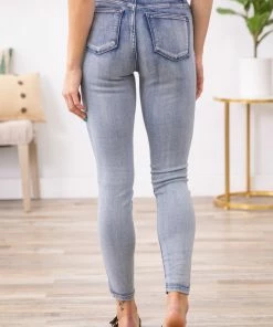 Judy Blue Jeans Judy Blue High Rise Sand Blast Wash Jeans Bottoms 9 Judy Blue Jeans Judy Blue High Rise Sand Blast Wash Jeans Bottoms