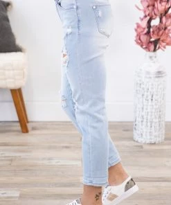 Judy Blue Jeans Bottoms Judy Blue Light Wash Boyfriend Fit Jeans