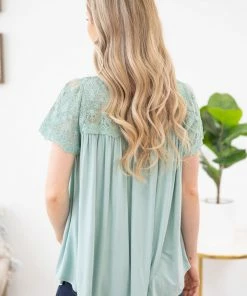 ALLIE ROSE Mint Crochet Lace Short Sleeve Top