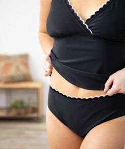 Shewin Black And White Scallop Trim Tankini Swimsuit SWIMWEAR