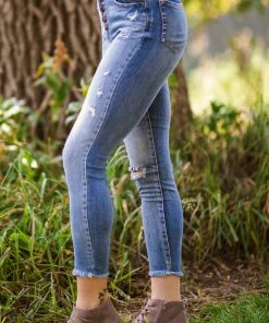 Rewash Medium Wash Button Fly Fray Hem Jeans Bottoms 8 Rewash Medium Wash Button Fly Fray Hem Jeans Bottoms