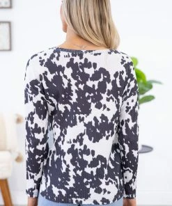 Shewin Charcoal And White Cow Print Top LONG SLEEVES 10 Shewin Charcoal And White Cow Print Top LONG SLEEVES