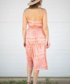 Blue B Dresses Coral Medallion Print Smocked Waist Midi Dress 8 Blue B Dresses Coral Medallion Print Smocked Waist Midi Dress