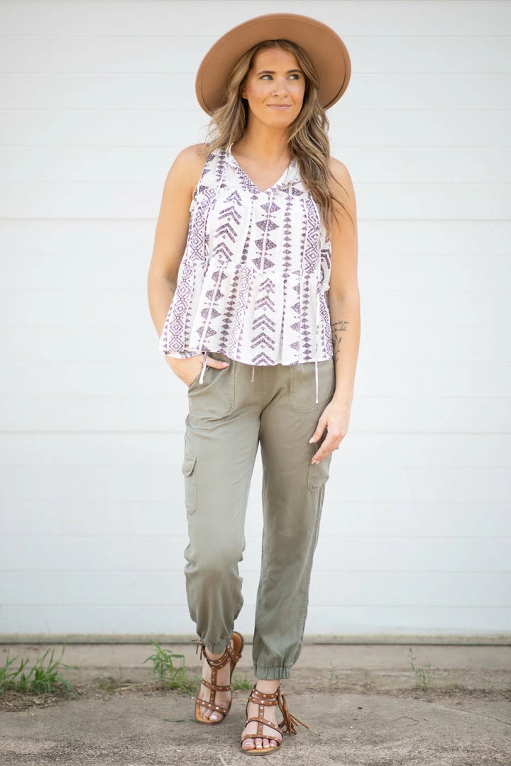 Style Melody Inc. Olive Jogger Pant With Cargo Pockets 4 Style Melody Inc. Olive Jogger Pant With Cargo Pockets