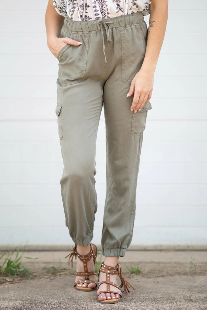 Style Melody Inc. Olive Jogger Pant With Cargo Pockets 3 Style Melody Inc. Olive Jogger Pant With Cargo Pockets