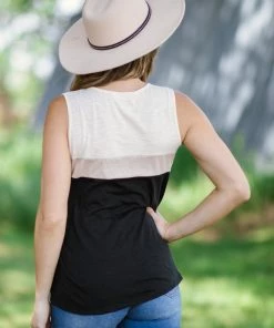 Perfect Peach Tops Black And Beige Colorblock Tank