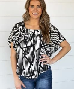 Chris & Carol Black And Cream Geometric Print Top