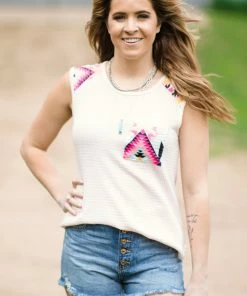 Rewash Medium Wash Raw Hem Button Fly Shorts Bottoms