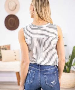 ALLIE ROSE White And Black Tie Front Button Up Tank Tops 10 ALLIE ROSE White And Black Tie Front Button Up Tank Tops