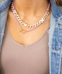 Melania Clara Pink Horseshoe Pendant Chainlink Necklace Accessories