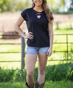 Vanilla Bay Black Criss-Cross Front Top