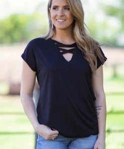 Vanilla Bay Black Criss-Cross Front Top