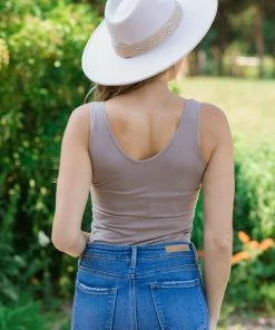 Yelete Tan Reversible Seamless Tank Top