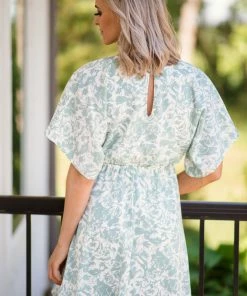 Gilli Mint And White Floral Short Sleeve Dress Dresses