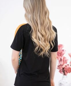 Your Fashion Wholesale SHORT SLEEVES Orange And Animal Print Colorblock Top