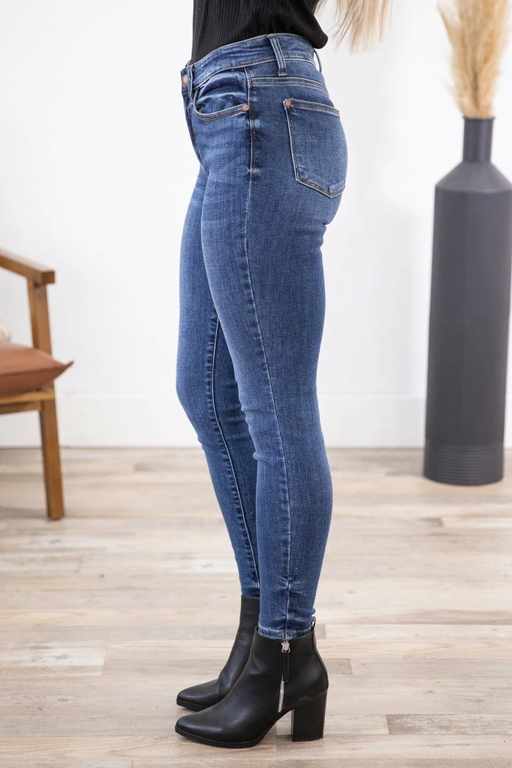 Judy Blue Jeans Judy Blue Medium Wash Skinny Jeans Bottoms 4 Judy Blue Jeans Judy Blue Medium Wash Skinny Jeans Bottoms