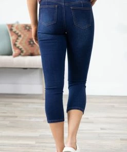 Legend Jeans Bottoms Dark Wash Distressed Capris