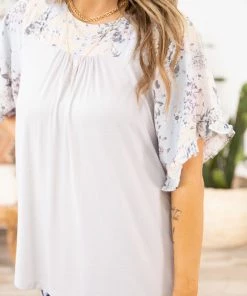 Doe & Rae Light Grey And Peach Colorblock Floral Top