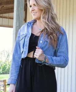 Love Tree Light Wash Cropped Denim Jacket