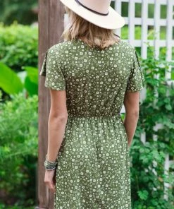 Honey Me Olive Ditsy Floral Short Sleeve Dress Dresses