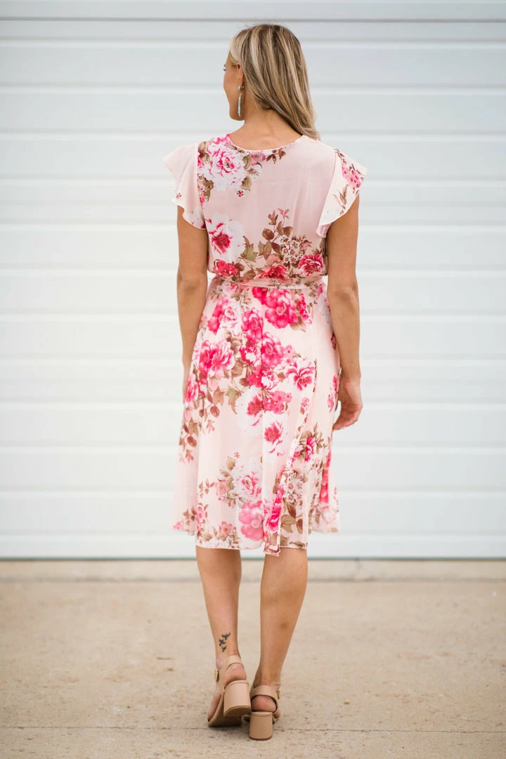 DRESS CODE Peach And Pink Floral Surplice Front Dress 5 DRESS CODE Peach And Pink Floral Surplice Front Dress
