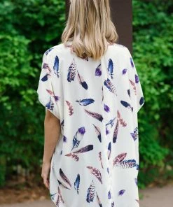 IJoah Off White Multicolor Feather Print Kimono Tops