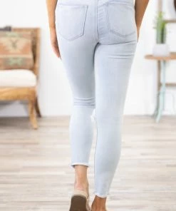 Rewash Bottoms Light Wash Distressed Knee Skinny Jeans