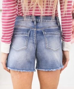 Bottoms YMI Medium Wash Fray Hem Missy Fit Shorts 8 Bottoms YMI Medium Wash Fray Hem Missy Fit Shorts