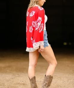 Umgee KIMONOS Red Floral Print Crochet Trim Kimono